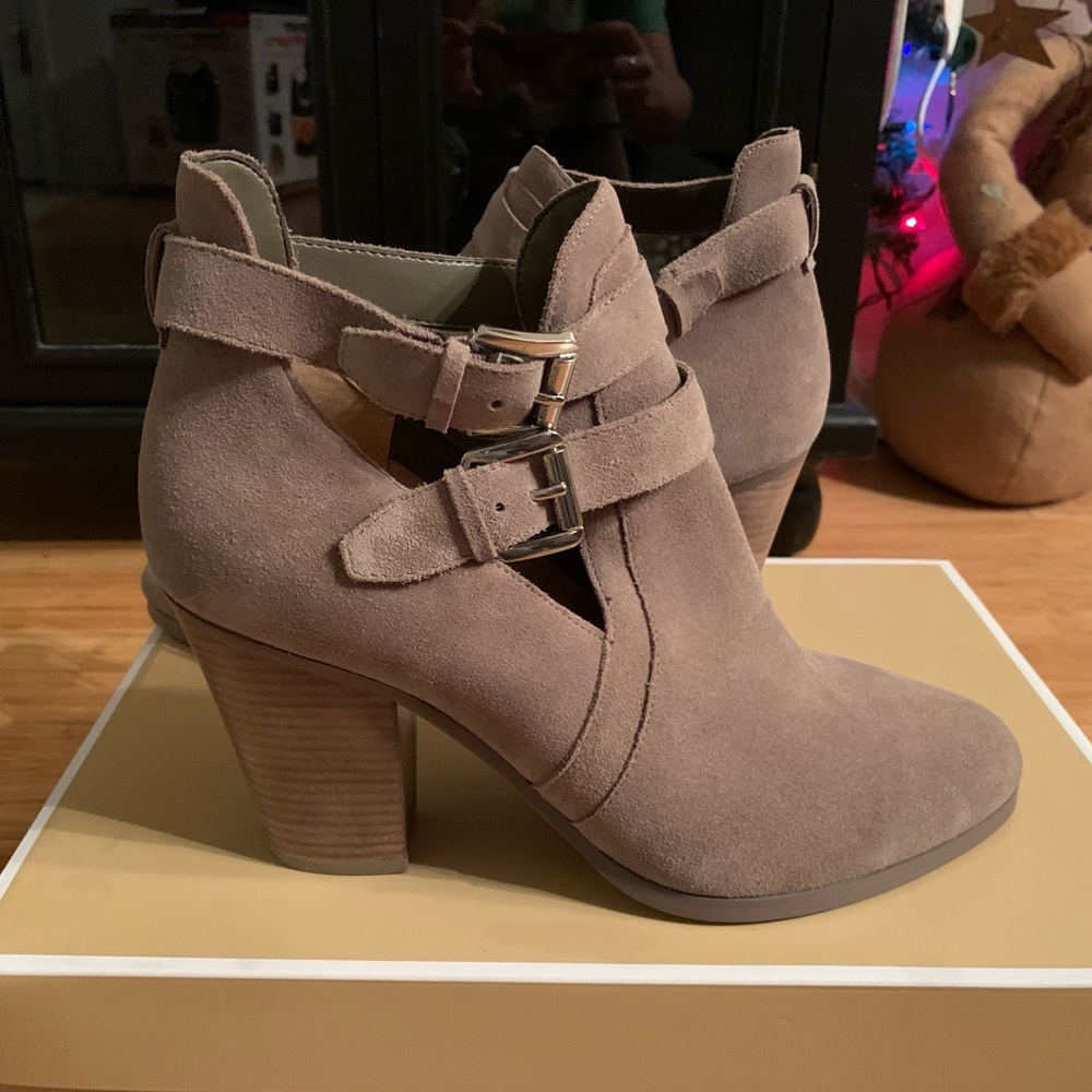 NEW Michael Kors suede booties